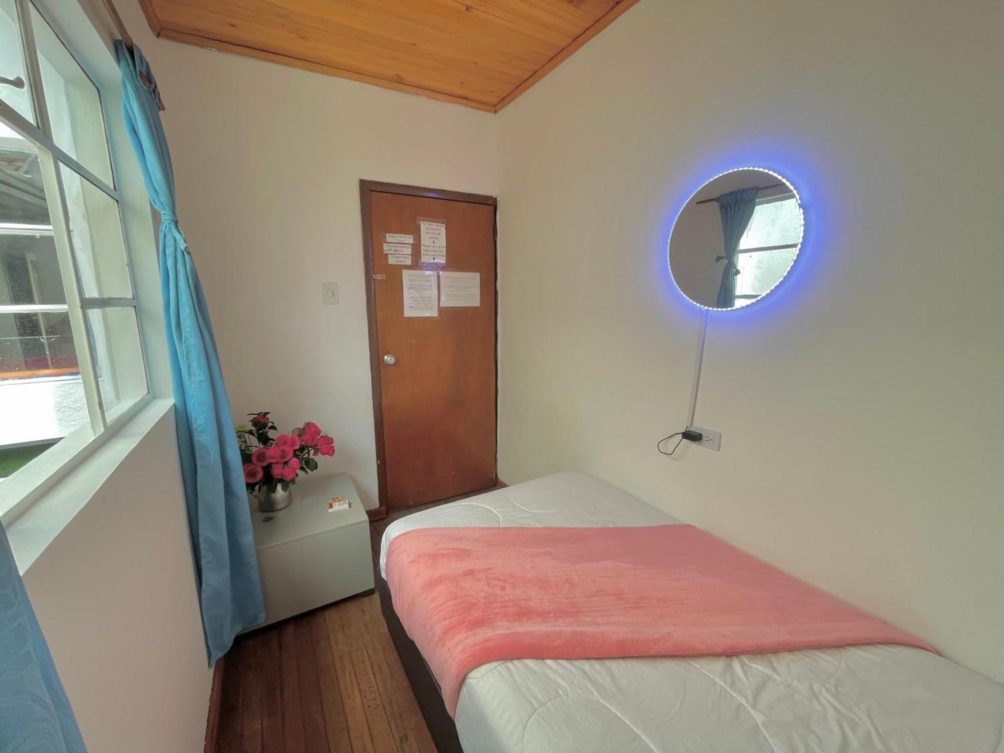 Prisma Hostel Bogota Exterior photo
