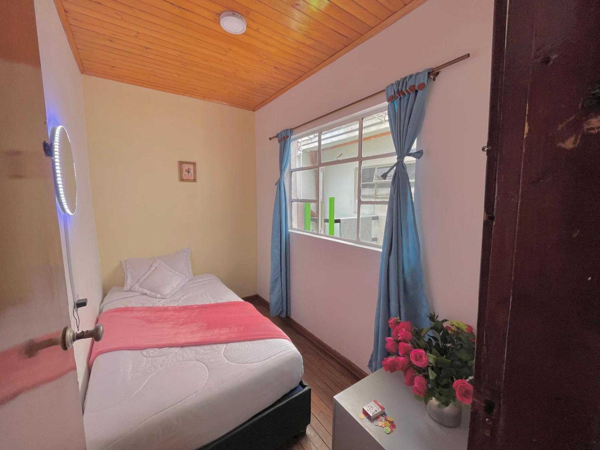 Prisma Hostel Bogota Exterior photo